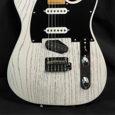Tom Anderson T Classic Contoured, Swamp Ash Body, SC1 SC1 TF3, 62 Pete, High Gloss White with Black Dog Hair, w/Bag image 11