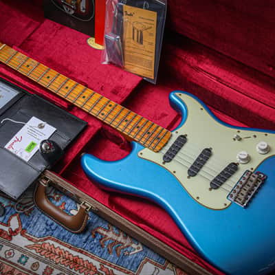 FENDER USA Custom Shop '62 Stratocaster *Dealer Exclusive Flamethrower Journeyman Relic "Lake Placid Blue" (2025) image 1