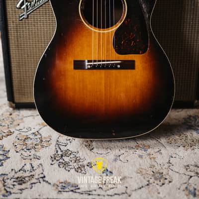 Gibson LG-1 1947 image 2