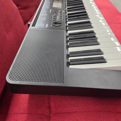 Casio CTK-2300 61 note keyboard - Black image 6