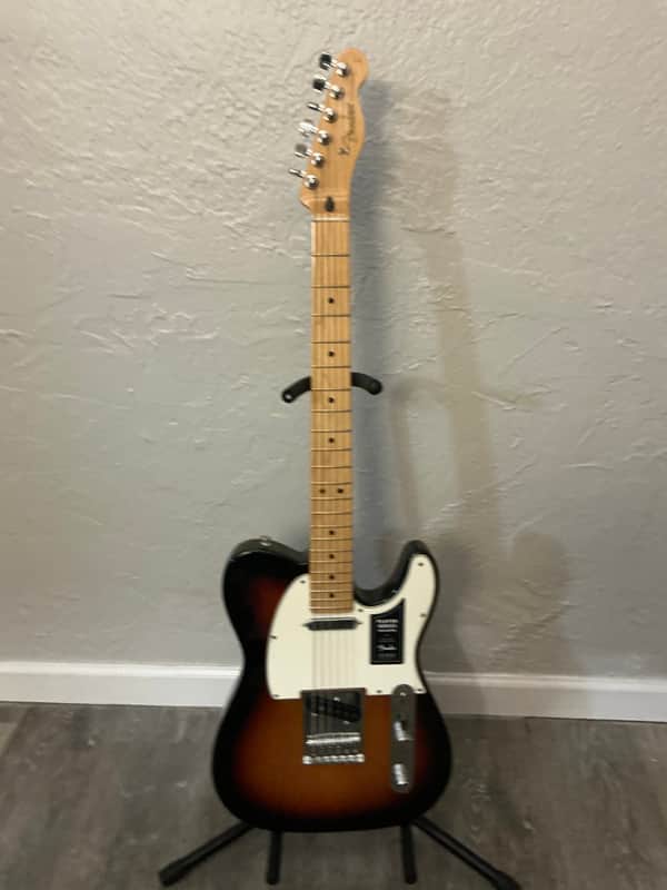 Fender Player Telecaster with Maple Fretboard 2018 - 2024 - 3-Color Sunburst image 1