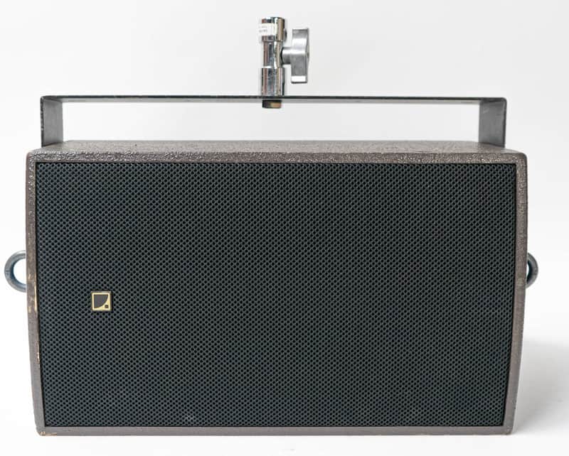 L'Acoustics 8XTI Passive Compact PA Speaker with Mounting Bracket image 1