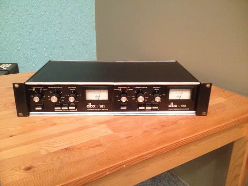 dbx 161 Compressor / Limiter Pair image 1
