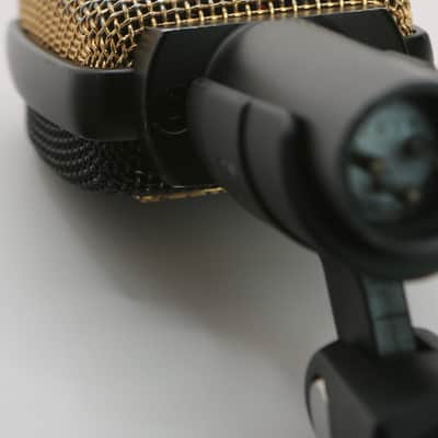Sennheiser MD 409 U3 - Vintage with badge image 5