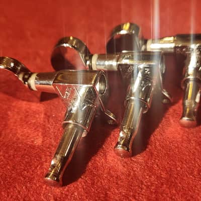 3+3 16:1 Chrome Tuners image 6