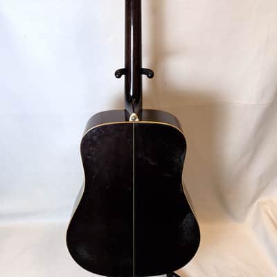 Lyle W465 Acoustic Guitar - Natural image 4