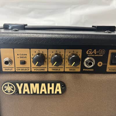 Yamaha GA-10 10W Guitar Practice Amplifier – Clean/Drive Channels – Tested image 2