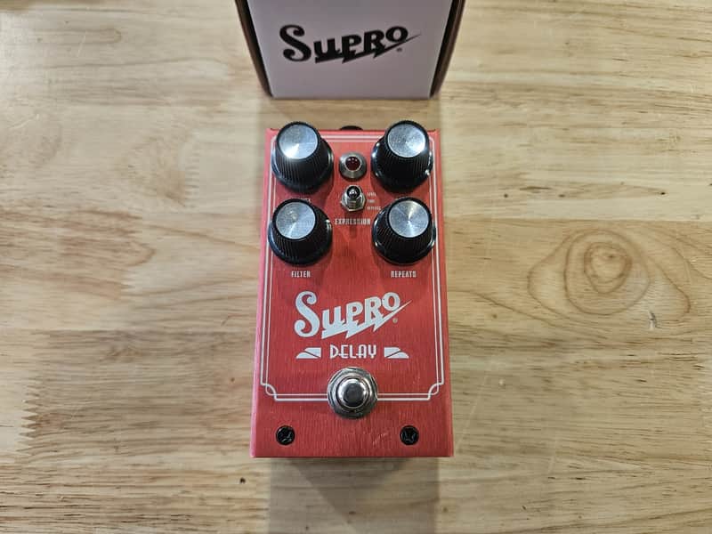 Supro 1313 Analog Delay 2019 - Red image 1