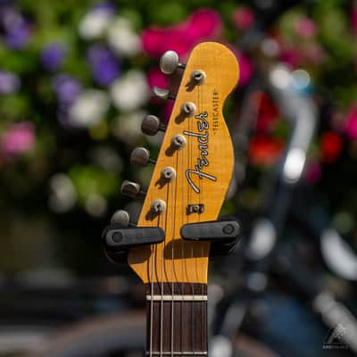 Fender Custom Shop Limited Edition '61 Telecaster Relic - Aged Blue Sparkle image 3