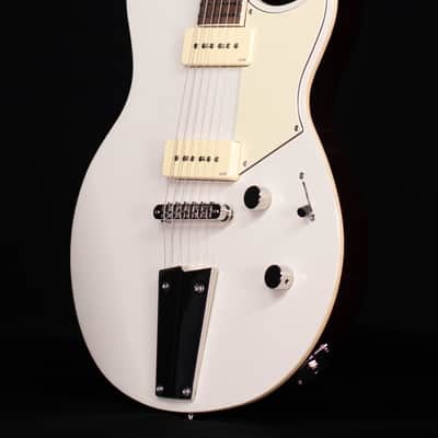 Yamaha RSS02T Revstar Standard Electric Guitar, Vintage White with Gig Bag image 2