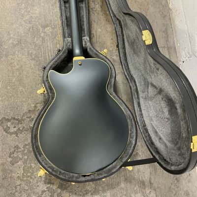 D'Angelico Deluxe 59 RARE Limited Edition #28/50 Matte Charcoal Archtop Electric Guitar - Gold Hardware, Abalone Block Inlays image 6