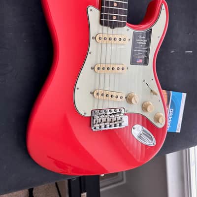 Fender American Vintage II '61 Stratocaster 2022 - Fiesta Red image 7