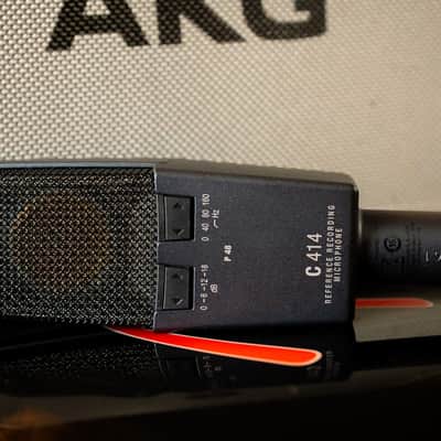 AKG C414 XLS Large Diaphragm Multipattern Condenser Microphone 2010s - Black image 7