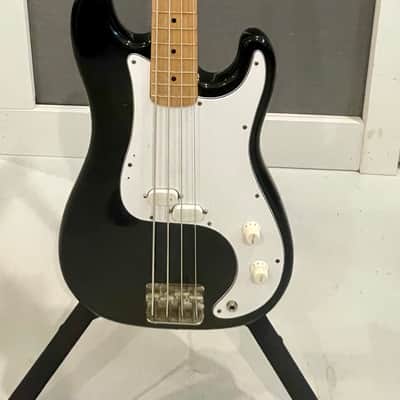 Squier Bullet Bass B-34 1984 - 1985 - Black