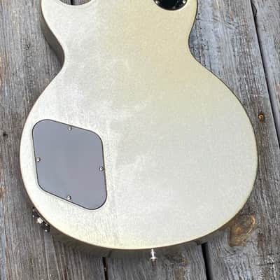 MASTER CERTIFIED: 2012 Gibson Les Paul Studio – Silver Metallic – Pro Setup – $1499 USD | FREE SHIPPING image 5