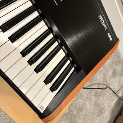 Korg KRONOS 2 73-Key Digital Synthesizer Workstation 2014 - Present - Black/Wood image 6