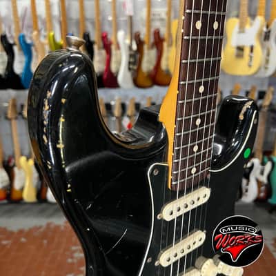 Fender Custom Shop Masterbuilt Todd Krause 1963 Stratocaster Relic Abigail Ybarra Year 2010 image 8