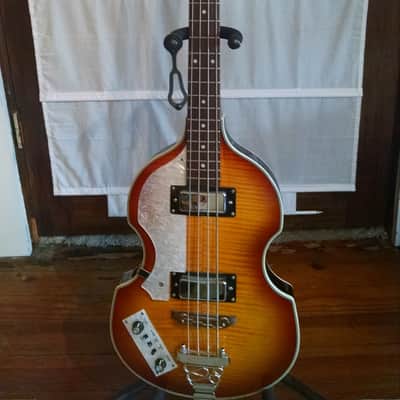 Rogue Beatle Bass - Lefty image 4