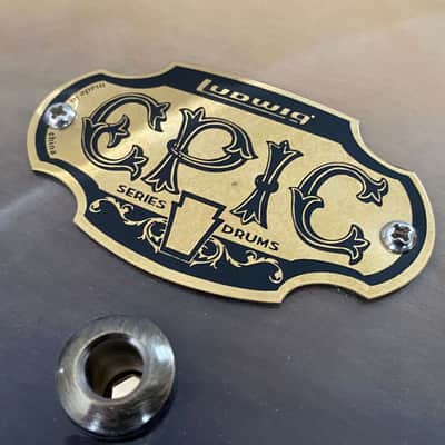Ludwig Epic Funk Acoustic Drum 22" Natural Black Burst image 4