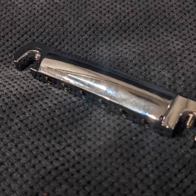 Gibson Adjustable Wraparound Tailpiece - Advanced Plating API112c - Chrome image 2