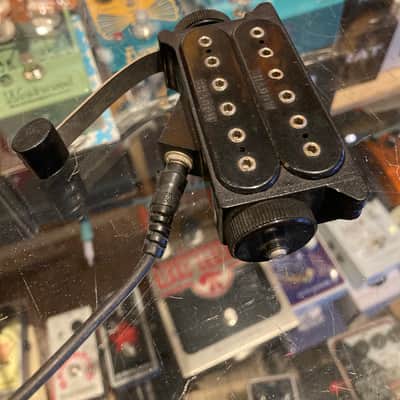 Shadow Buckaroo vintage acoustic guitar sound hole pickup 80’s image 2