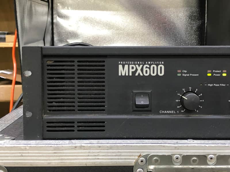 JBL MPX600 ジェービーエル ステレオ PROFESSIONAL JBL MPX600 2-Channel Amplifier 400-Watts RMS