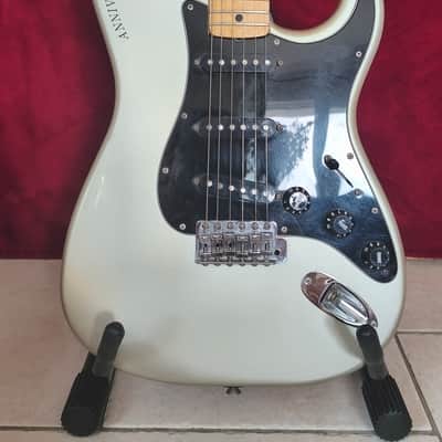 Fender 25th Anniversary Stratocaster 1979 - 1980 Silver Metallic image 13