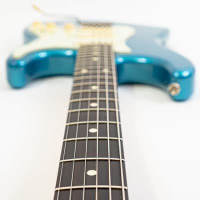 2016 Fender Stratocaster MIM Lake Placid Blue w/ Rosewood FB, OG Fender Gigbag image 12