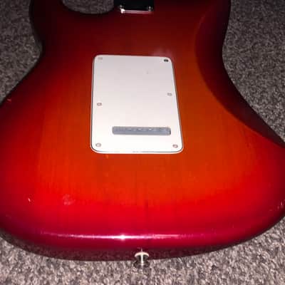 2013 Fender Special edition Stratocaster  flame top electric  guitar gigbag image 7