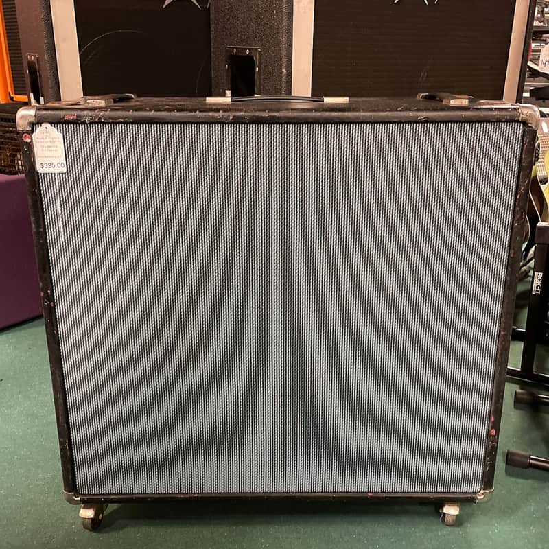 Ampeg  V-4 Cabinet image 1