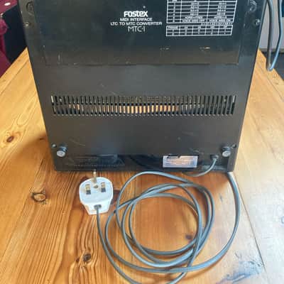 Fostex R8 8-track 1/4" tape recorder with accessories image 3