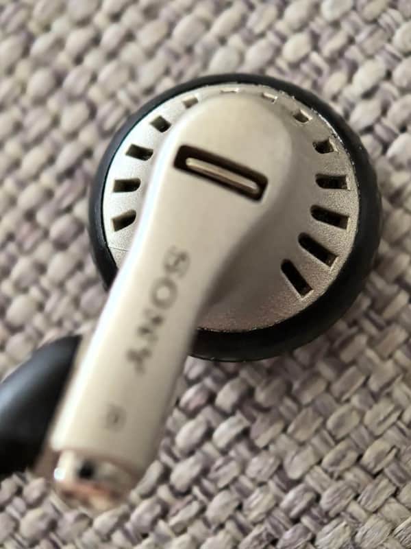 Sony N.U.D.E MDR-E484 Twin Turbo Ceramic Cela Dynamic Earphones