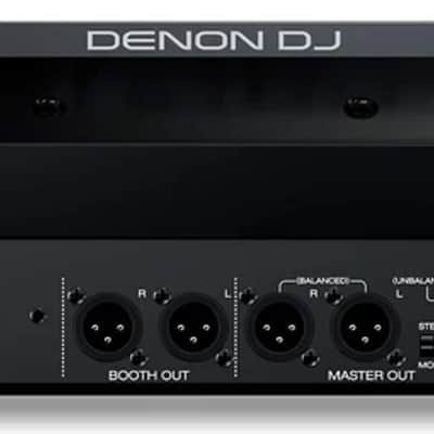 DENON PRIME 2 (Pre owned - With Pro case -Super clean - 30 days warranty) Professional Digital DJ System with Touchscreen 2010s - Black image 3