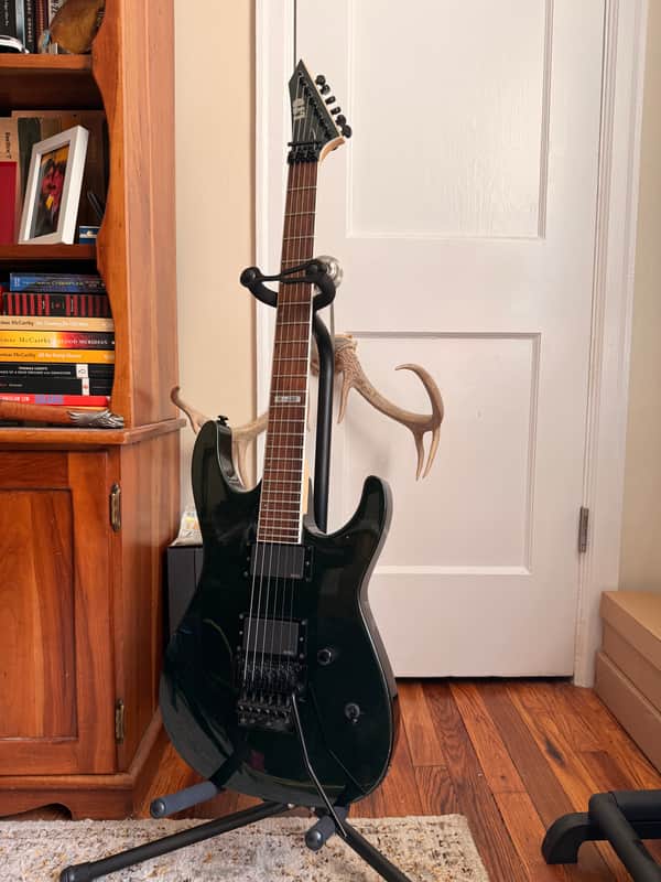 ESP LTD M-400 with EMG Pickups, Rosewood Fretboard 2016 - Dark Green Metallic