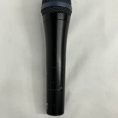 Sennheiser e935 Handheld Cardioid Dynamic Vocal Microphone 2003 - Present - Black image 7