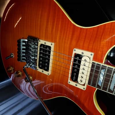 Hamer studio custom USA Sunburst Flamed Top  * Bound And Crown* Extremely RARE Version With Floyd rose image 3