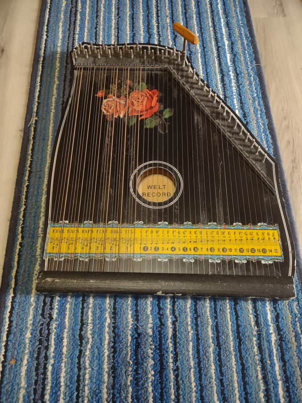 1960s Zither image 1