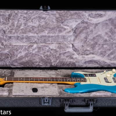 Fender American Professional II Stratocaster HSS, Rosewood Fingerboard, Miami Blue (609) image 7