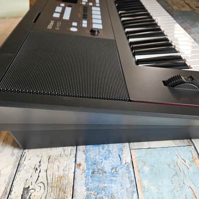 Roland E-X50 61-Key Arranger Keyboard, B-Stock Roland UK. Full 2 yr warranty. MINT image 6