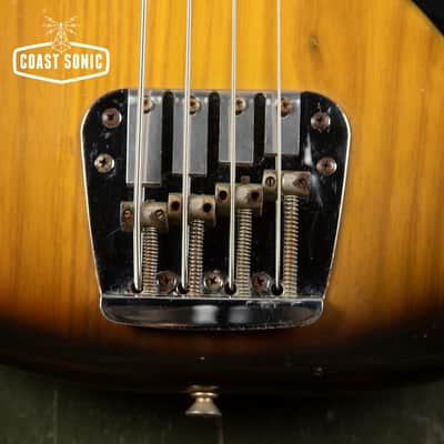 1977 Fender Mustang Bass, made in USA, sunburst, with original hard case image 25