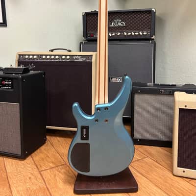 Yamaha TRBX304 2024 - Factory Blue image 3