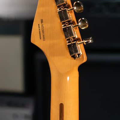 Fender Limited Edition Vintera III Late '50s Stratocaster Electric Guitar - White Blonde with Gig Bag image 6