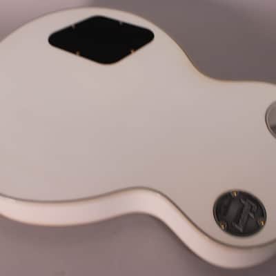 2024 Gibson Les Paul Custom Alpine White w/OHSC image 13