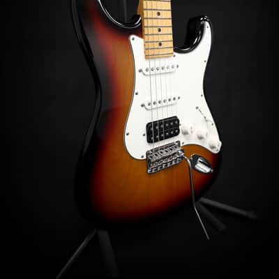 Suhr Classic S HSS with Maple Fretboard 2018 - Present - 3 Tone Burst image 4