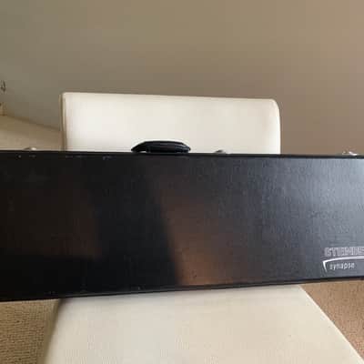 Steinberger Synapse Hard Case image 3