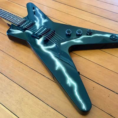 Dean BBOLT Dimebag Darrell ML Electric Guitar Lightning Black Bolt image 4