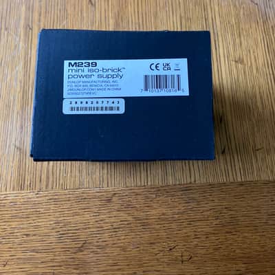 MXR M239 mini iso-brick power supply - Mint condition image 6