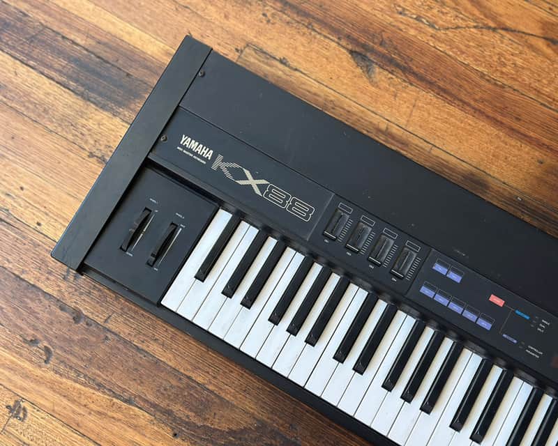 YAMAHA KX88 MIDI Master Keyboard Controller image 1