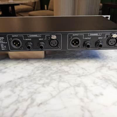 **PURE MINT** DBX 215S Dual Channel 15-Band EQ image 7