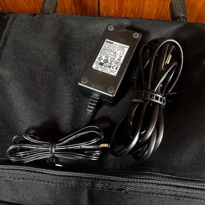 Korg X50 61-Key Synthesizer Keyboard w/ bag power supply 100-240V image 10